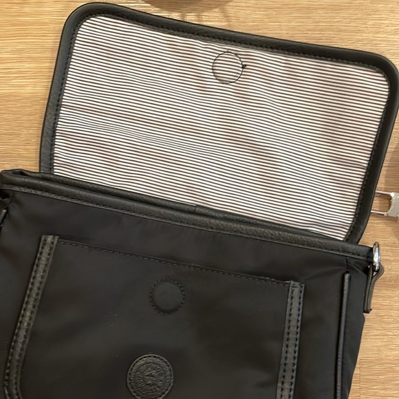 Kipling Black Crossbody Bag - Picture 4 of 15